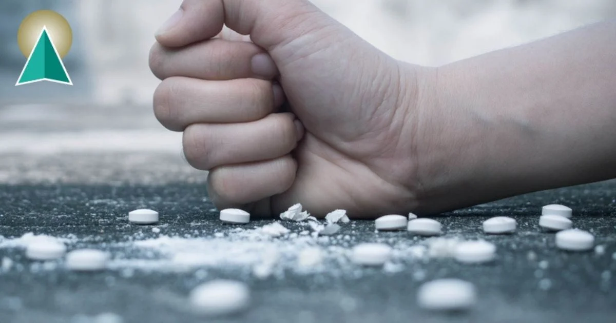 hand crushing pills